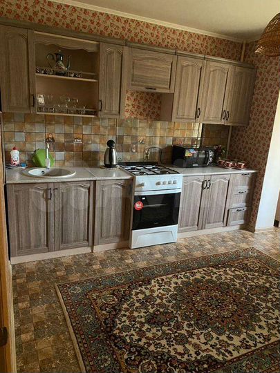 1-к. квартира, 56 м², 1/10 эт.