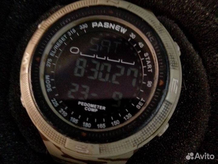 Мужские наручные часы электронные