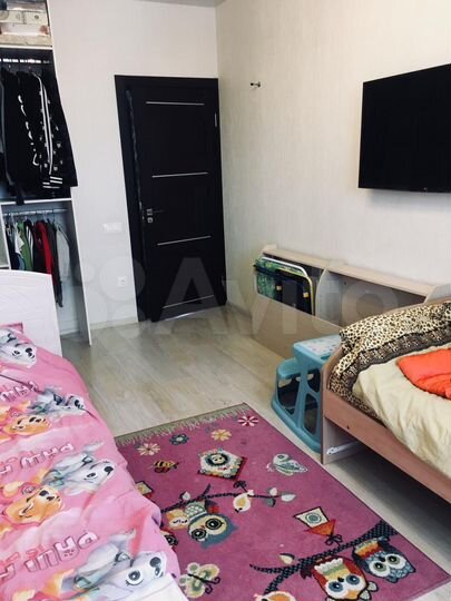 2-к. квартира, 70 м², 3/3 эт.