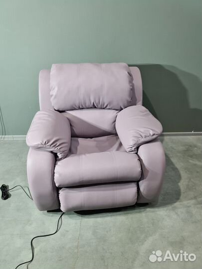 Кресло реклайнер для педикюра