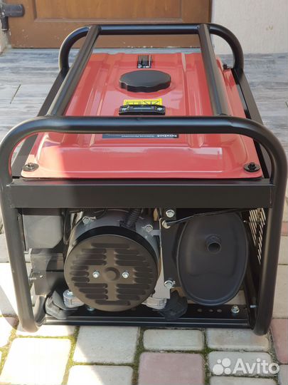 Бензогенератор Boxbot BGA3000E