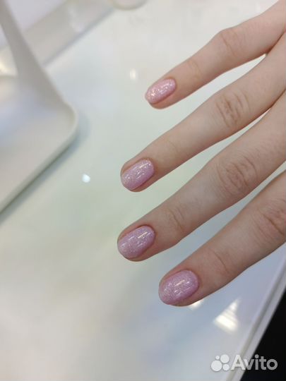 Мастер маникюра