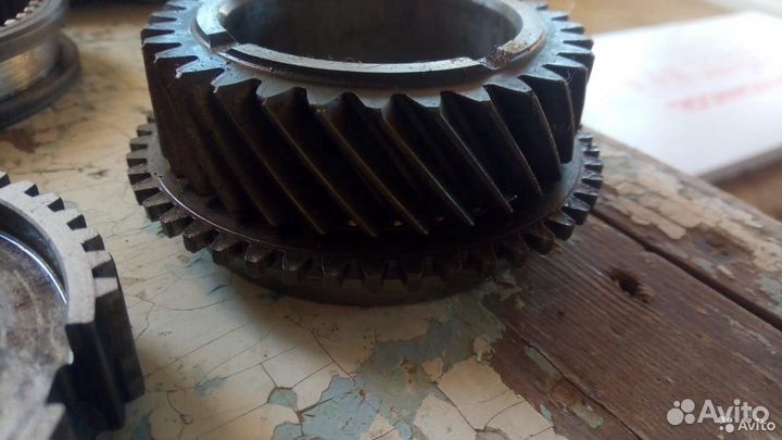 Шестерня 5-ой передачи Mitsubishi lancer 2,0 л