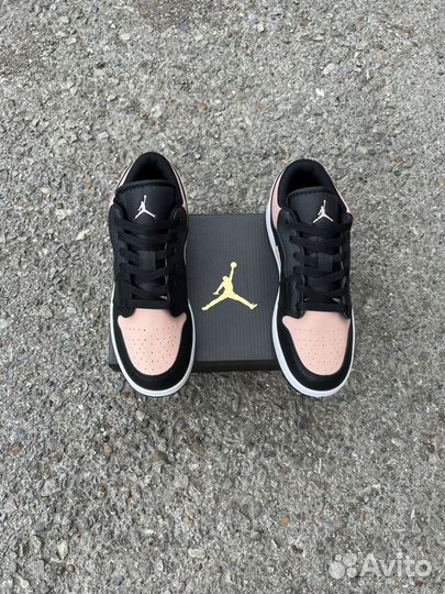 Nike Air Jordan 1 Low GS Crimson Tint р.36-39 кожа