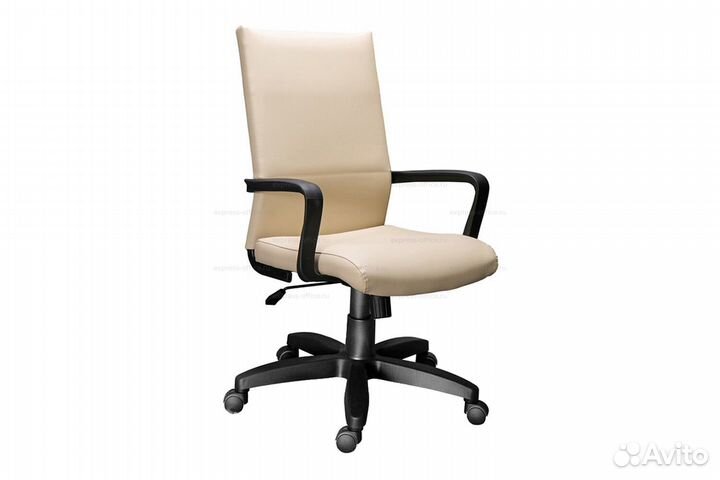 Кресло офисное Клерк Короткий PL