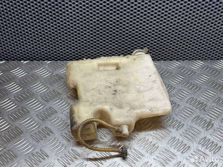 Бачок омывателя лобового стекла Mercedes-Benz W210