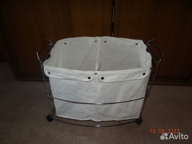 Бельевая корзинка двойная