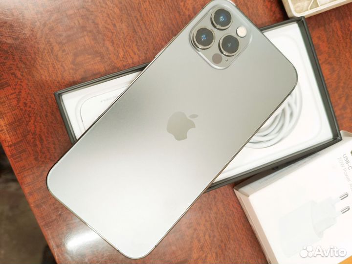 iPhone 12 Pro, 256 ГБ