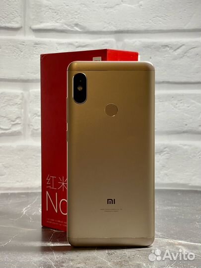 Xiaomi Redmi Note 5, 4/64 ГБ