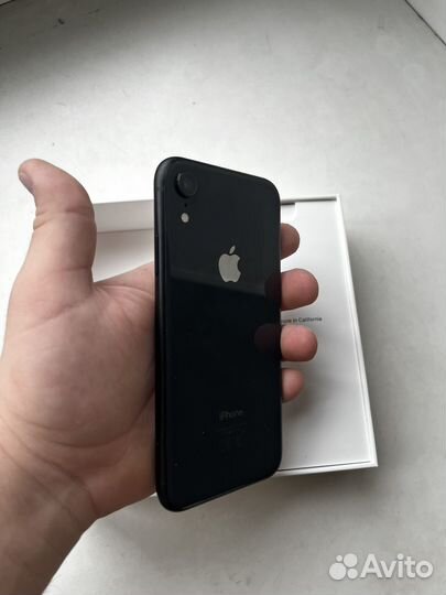 iPhone Xr, 64 ГБ