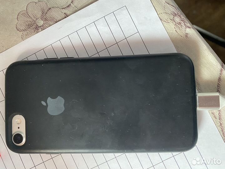 iPhone 7, 32 ГБ