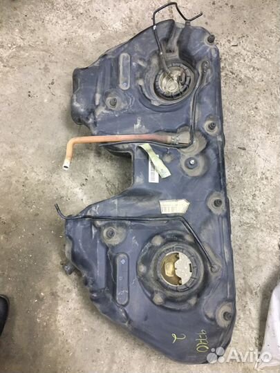 Топливный бак Mercedes w219