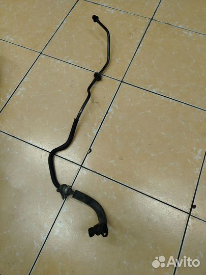 Трубка вакуумная Volvo xc70 хс60 3.2