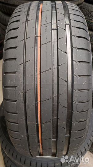 Ikon Tyres Autograph Ultra 2 SUV 265/45 R20 108Y