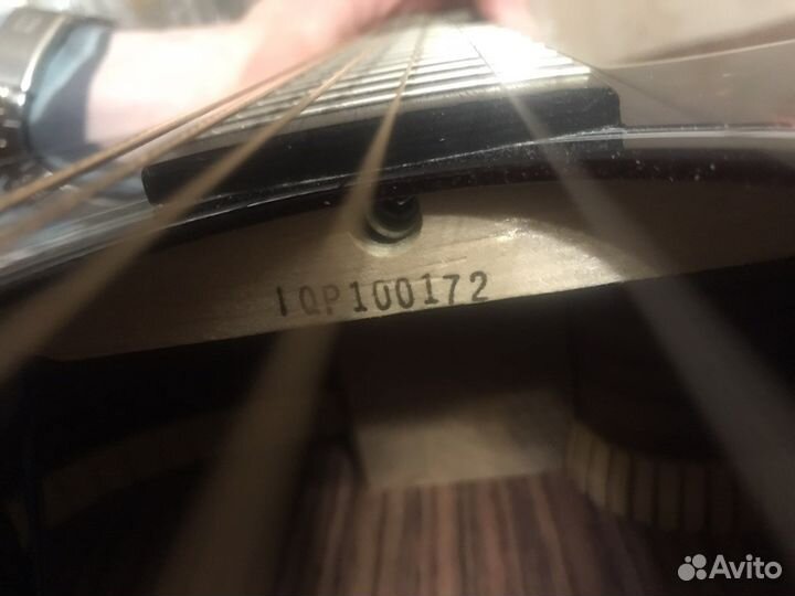 Электроакустическая гитара Yamaha AC1R