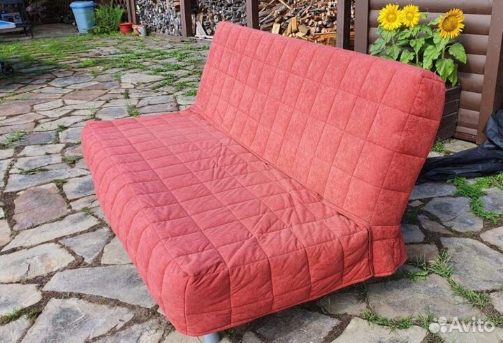 Диван IKEA бединге