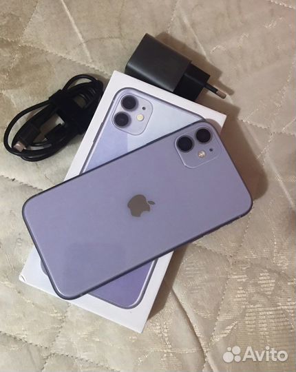 Телефон iPhone 11