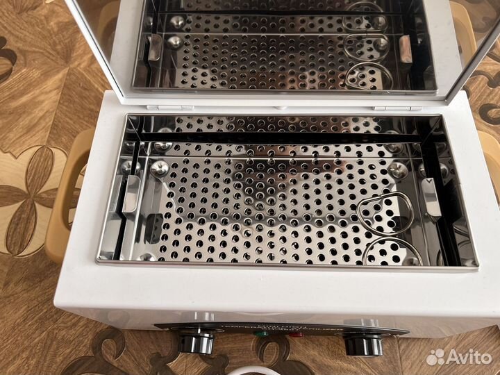 Лампа для ногтей и стерилизатор