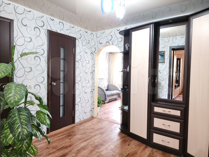 3-к. квартира, 65 м², 3/5 эт.