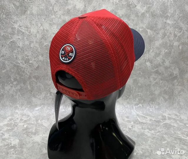 Кепка Tommy Hilfiger красная сетка