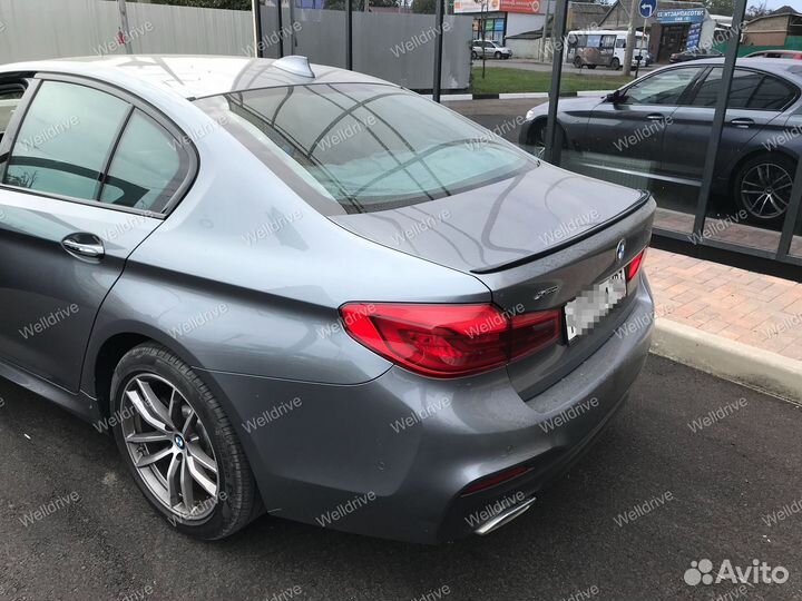 Спойлер BMW 5 G30 М5 стиль чёрный глянец