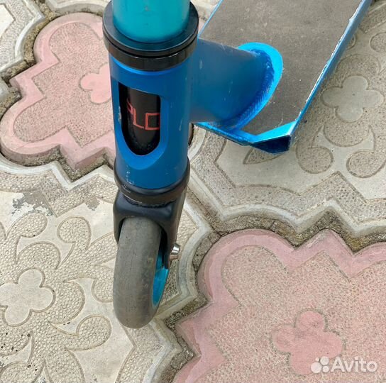 Трюковой самокат