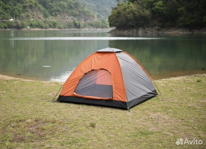 Палатка 3-х местная 200х200 см новые
