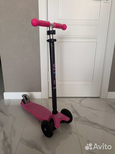 Детский самокат Maxi Micro Classic