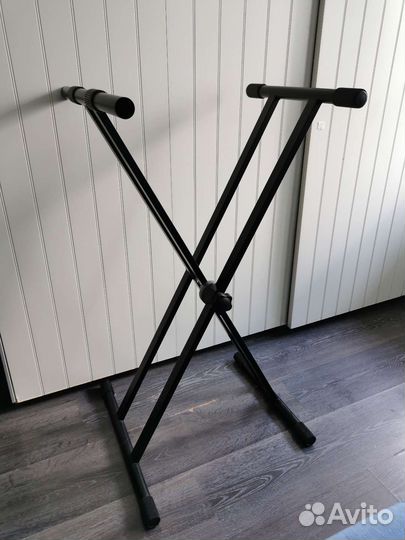 Стойка для цифрового пианино