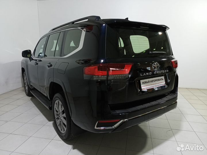 Toyota Land Cruiser 3.3 AT, 2024