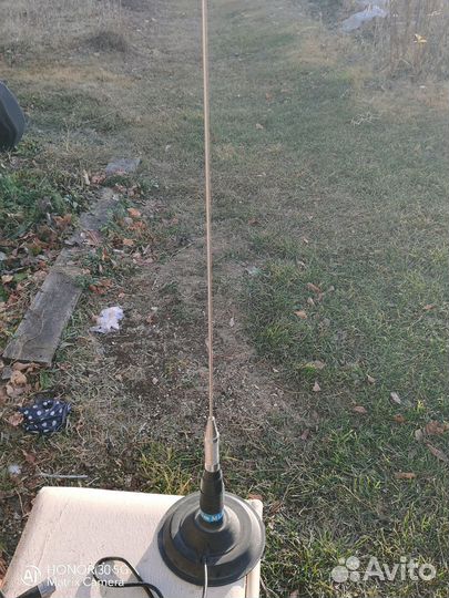 Автомобильная рация с антенной