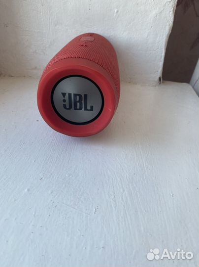 Колонка jbl charge 3