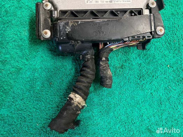 Блок управления двигателем Audi A3 8P CDL 2.0 2011