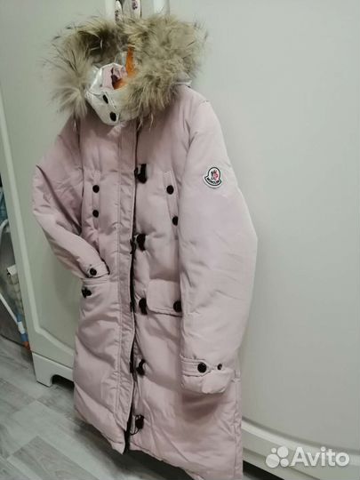 Пальто зимнее для девочки 134 рост Moncler