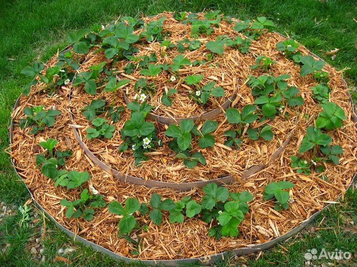 Солома в мешках на грядки и на подстилки животным