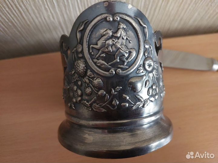 Мельхиоровый нож и подстаканник