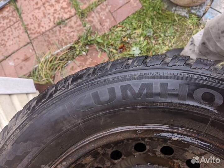 Колеса зимние r16 215 65 kumho i'zen kw22