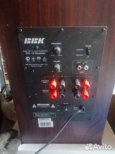 Санбуфер bbk sw-10 musician 200w