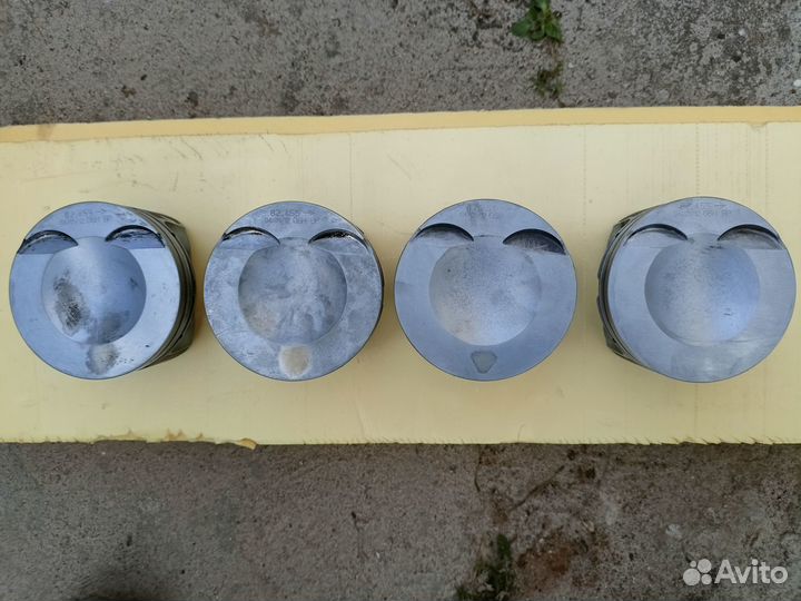 Поршни tfsi 2.0 06H107065