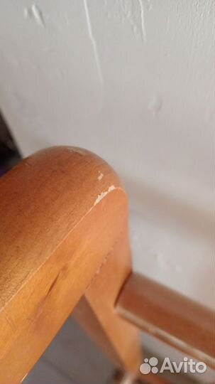 Детская кроватка с маятником