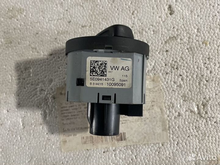 Skoda Octavia A5 1Z- 2004-2013г 1Z0941431J