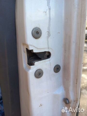 Замок двери правый iveco daily