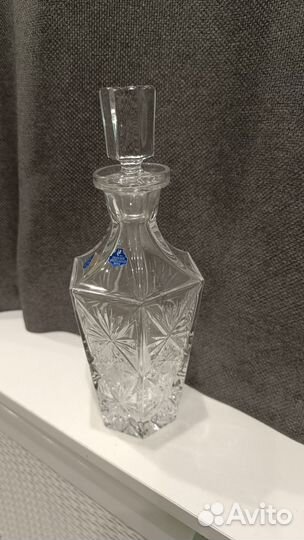 Графин хрустальный