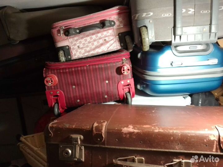 Чемодан на колесах бу большой