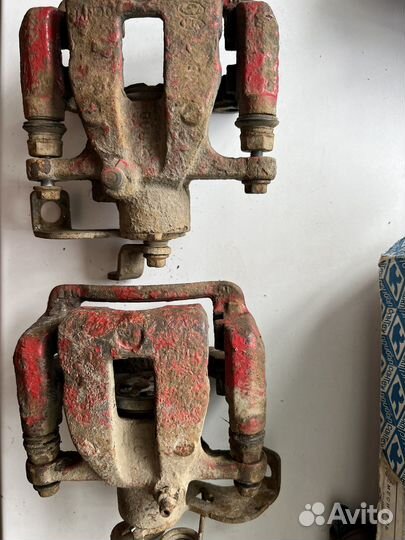 Суппорт задний solaris 1