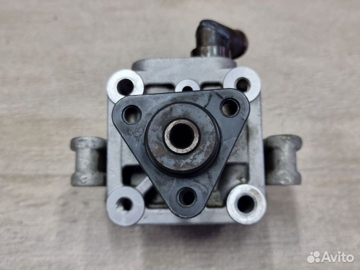 Насос гур - BMW N40, N42, N45, N46