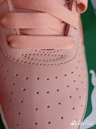 Кроссовки женские 40 размер