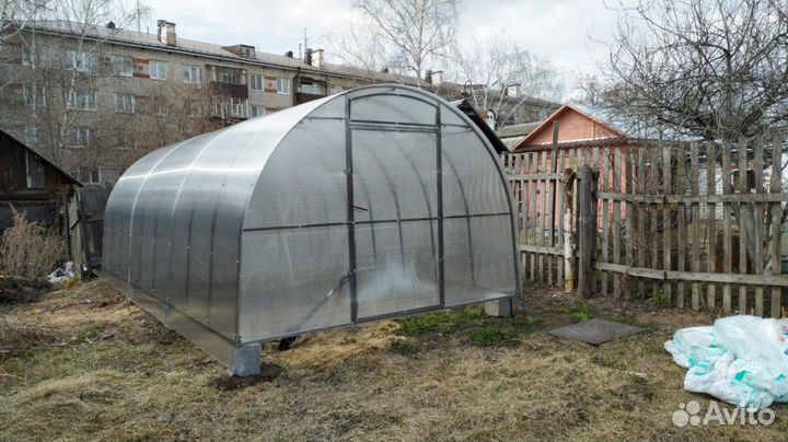 Теплицы с доставкой