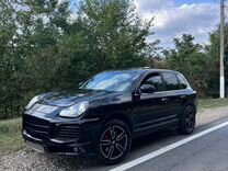 Porsche Cayenne Turbo 4.5 AT, 2004, 200 000 км, с пробегом, цена 890 000 руб.