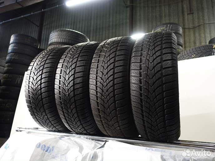 Dunlop SP Winter Sport 4D 235/50 R18
